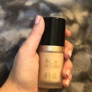 Too Faced Born This Way Foundation Swan